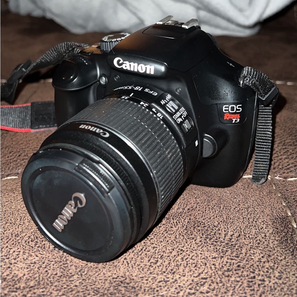 BARELY USED Canon EOS Rebel T3!